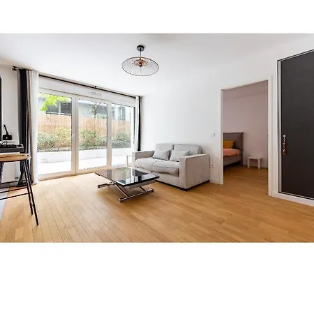 Chez Coumbi Clichy